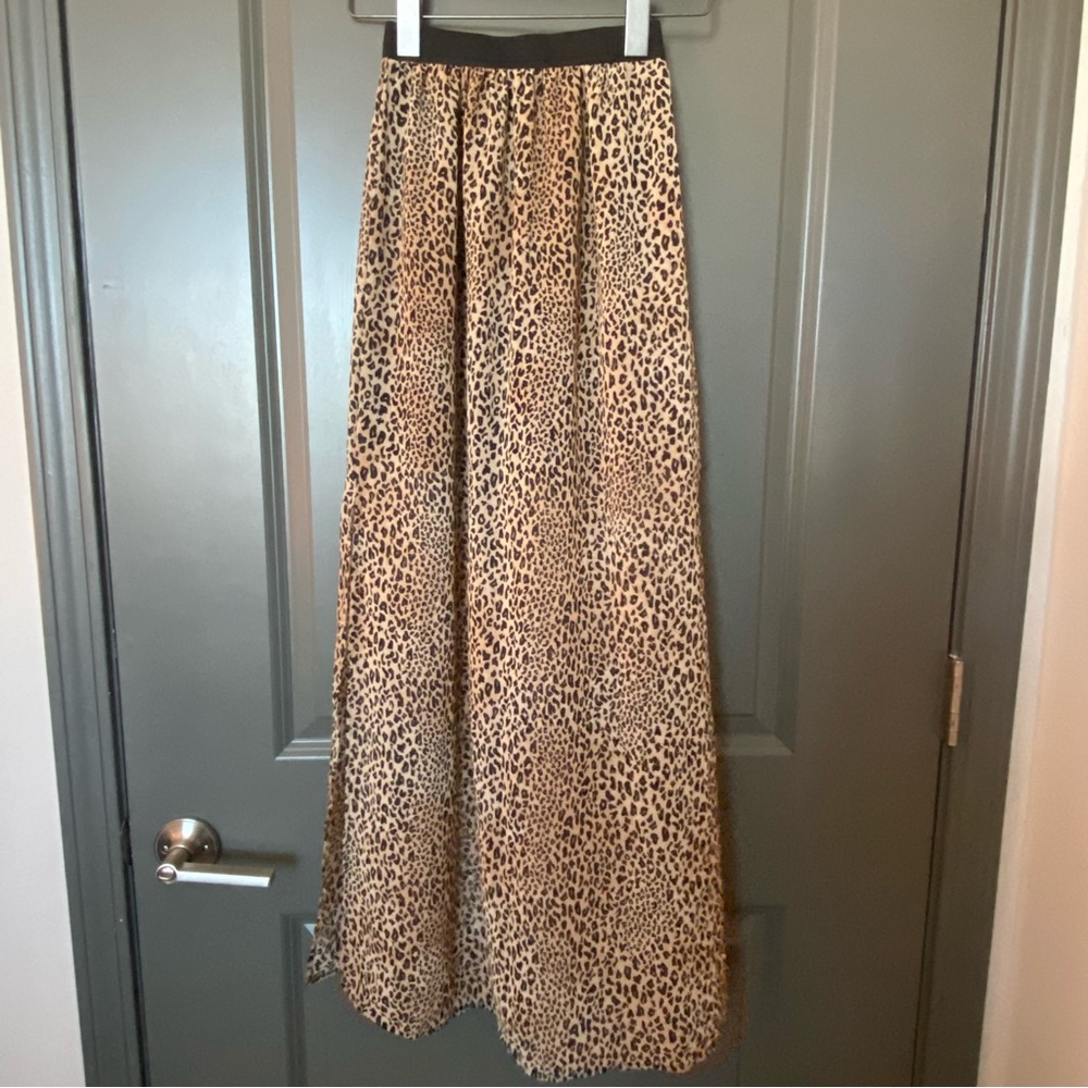 H&M Divided Leopard Print Midi Skirt